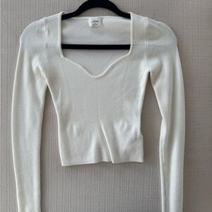 Aritzia White Long Sleeve Knit Top
